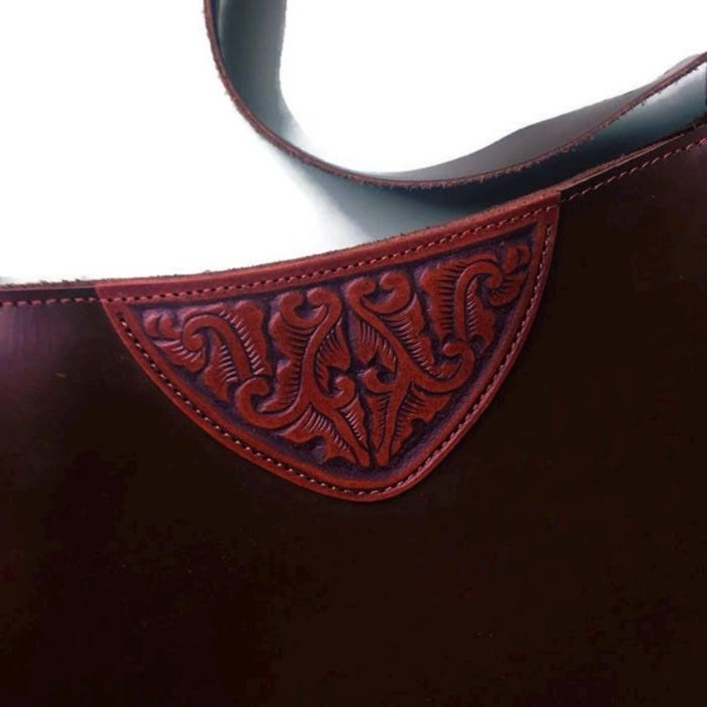 Handmade Tooled Leather Shoulder Bag Womens Medium Brown Excellent Western 70s - Picture 3 of 3